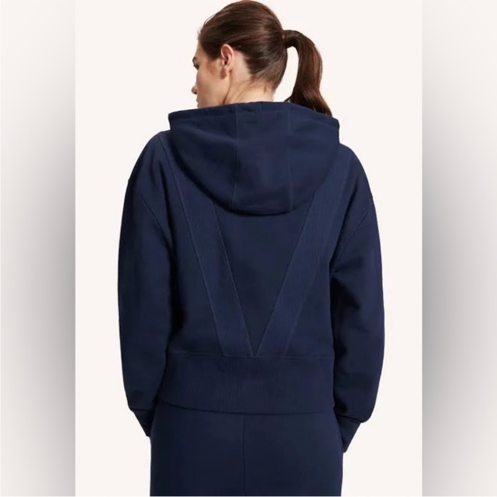 Peloton Rib Insert Pullover Hoodie Sweatshirt in Navy Blue Medium - Picture 3 of 13